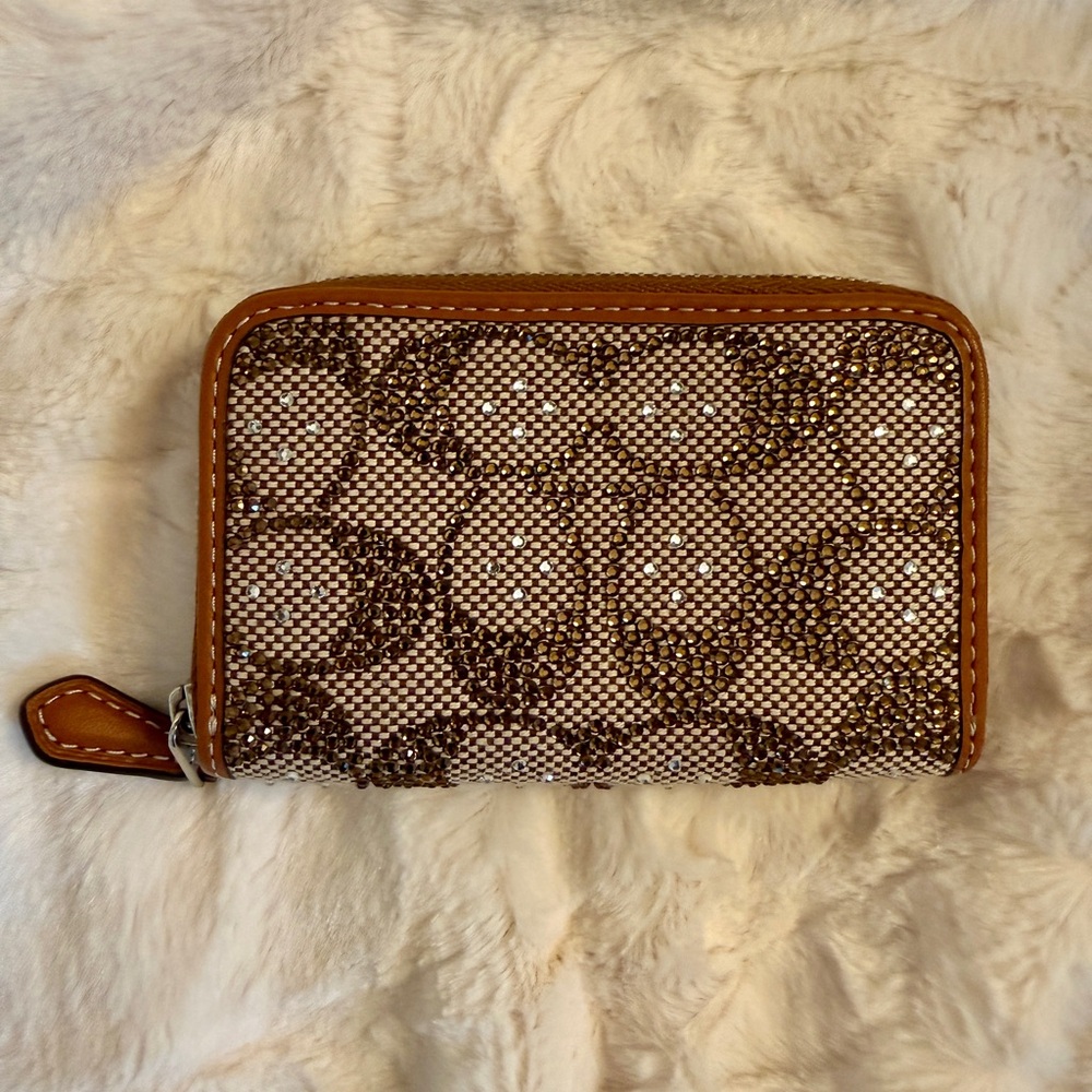 Like New Coach crystal jacquard zip around card case wallet